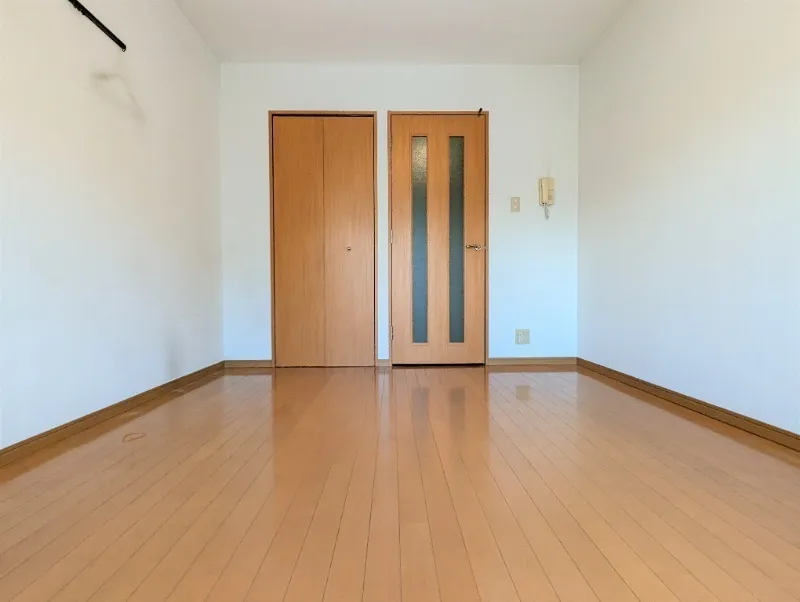 De Bergere - Interior - ["Flooring", "Floor", "Wood flooring"]