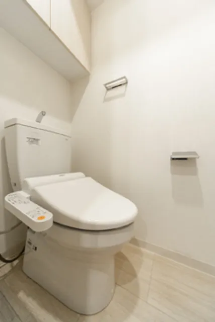 Verde Court Nishi-Shinjuku - Interior - ["Toilet seat", "Plumbing fixture", "Toilet"]