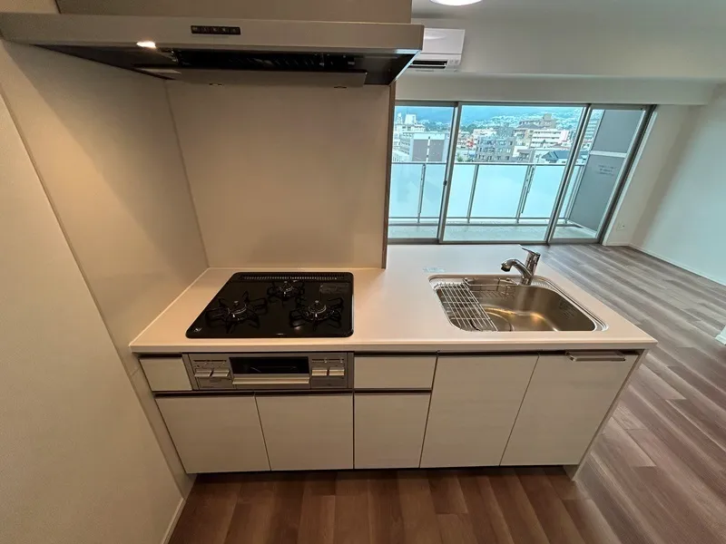 LiveCasa Nishinomiya - Interior - ["Floor", "Apartment", "Wood flooring"]