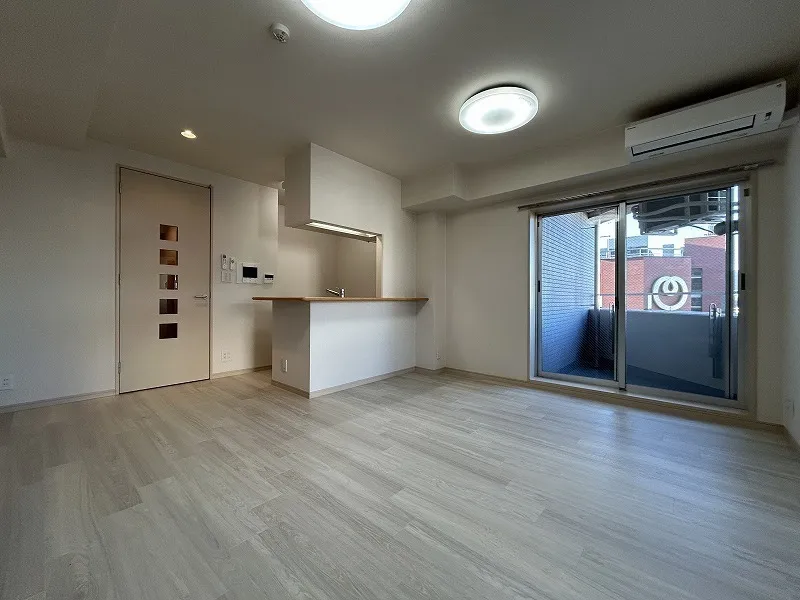 Prime Urban Nihonbashi Ningyocho - Interior - ["Flooring", "Floor", "Ceiling"]