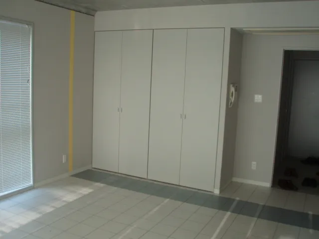FLEG Akasaka - Interior - ["Door", "Fixture", "Building"]