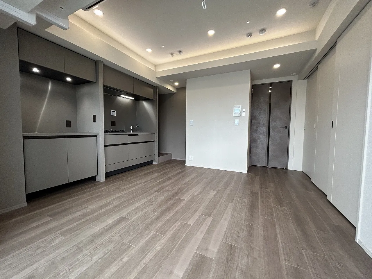 Blanchiesta Kiba - Interior - ["Flooring", "Floor", "Wood"]