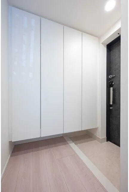 Stylio Ikegami WeLL - Interior - ["Wall", "Flooring", "Wood"]