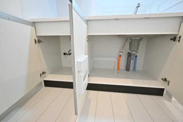 The Residence Nihonbashi - Interior - ["Flooring", "Floor", "Cabinetry"]