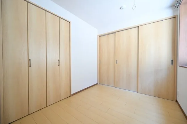 CENTRAL GARDEN RESIDENCE TOKYO - Interior - ["Wood", "Flooring", "Wood flooring"]