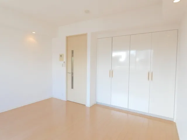 Orchid Residence Kagurazaka - Interior - ["Door", "Wood", "Hall"]