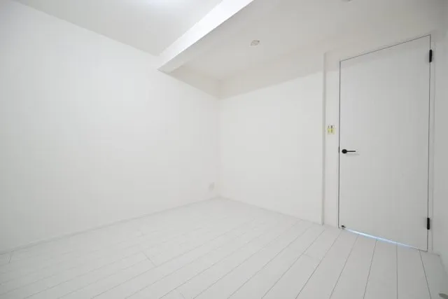 The Residence Nihonbashi - Interior - ["Wood", "White", "Flooring"]