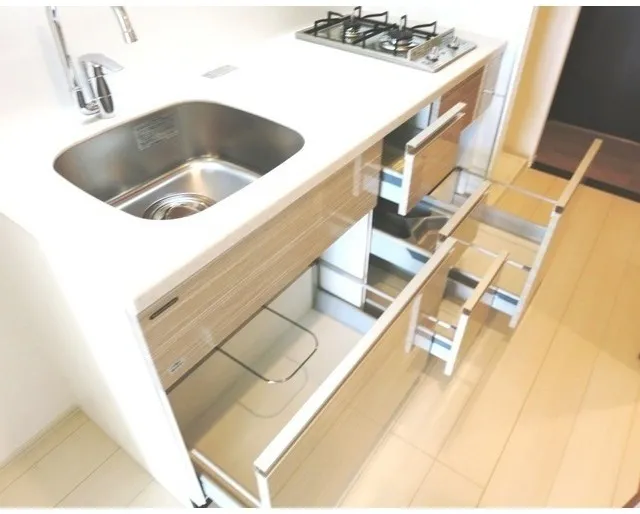 Eminence Garden Unoki - Interior - ["Tap", "Kitchen sink", "Sink"]