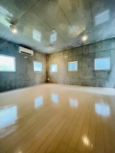 Nakano Nine's Core - Interior - ["Wood", "Lighting", "Hall"]