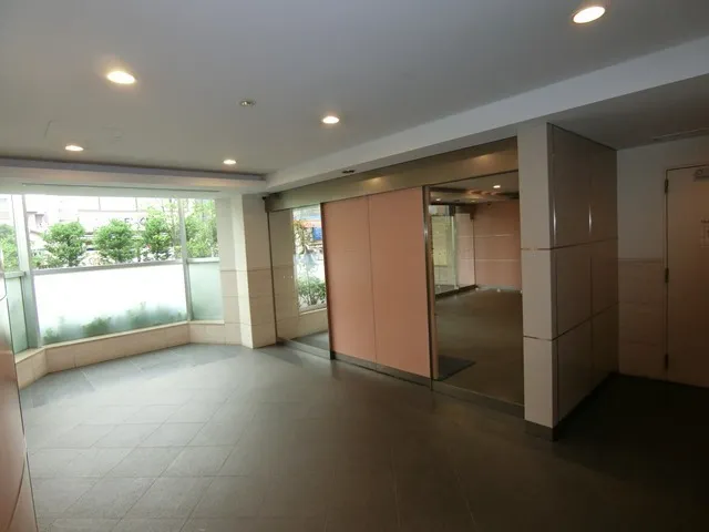 Haginaka East - Exterior - ["Floor", "Ceiling", "Apartment"]