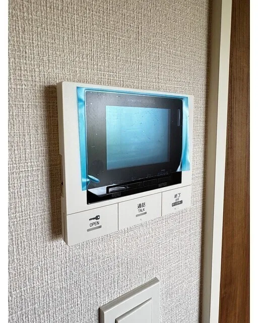 Well Square Hatagaya - Interior - ["Electronic device", "Display device", "Technology"]