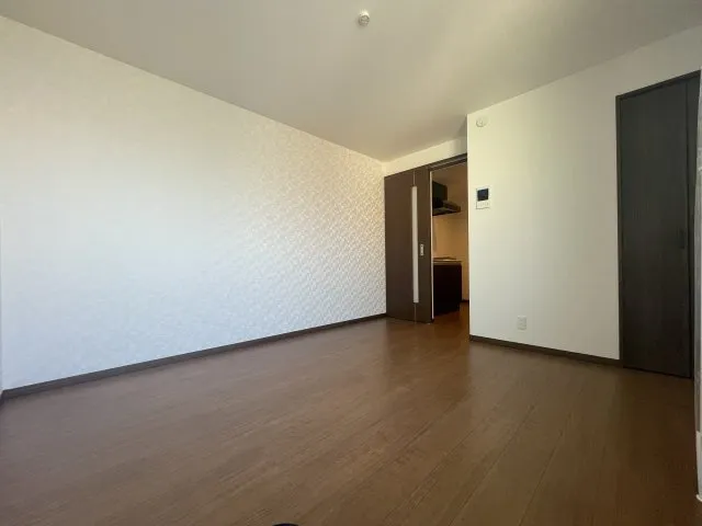 Log Life Higashi Rokugo - Interior - ["Flooring", "Floor", "Wood"]