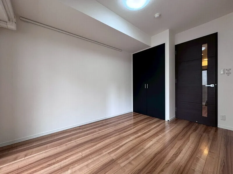 La Santé Hiroo - Interior - ["Wood flooring", "Flooring", "Floor"]