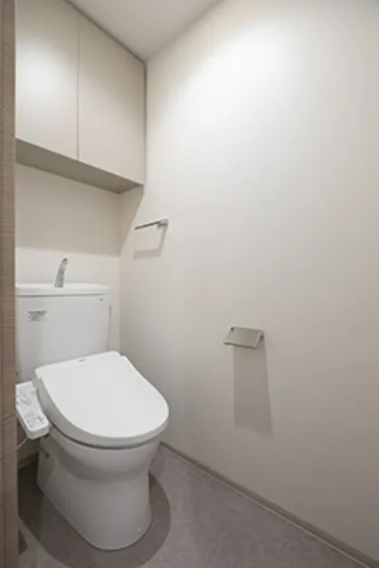 Urban Premier Akihabara - Interior - ["Toilet seat", "Toilet", "Bathroom"]