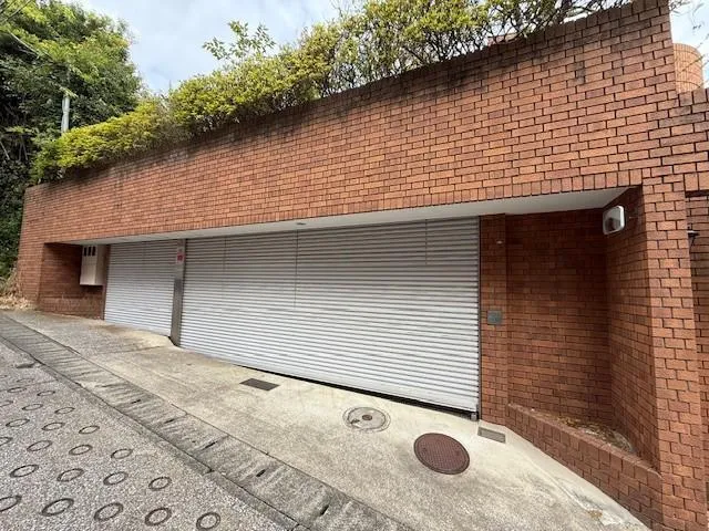 Detached house at 1-18-16 Konan, Konan Ward, Yokohama City