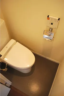 Luxury Apartment Higashi Nakano II - Interior - ["Toilet seat", "Toilet", "Flooring"]
