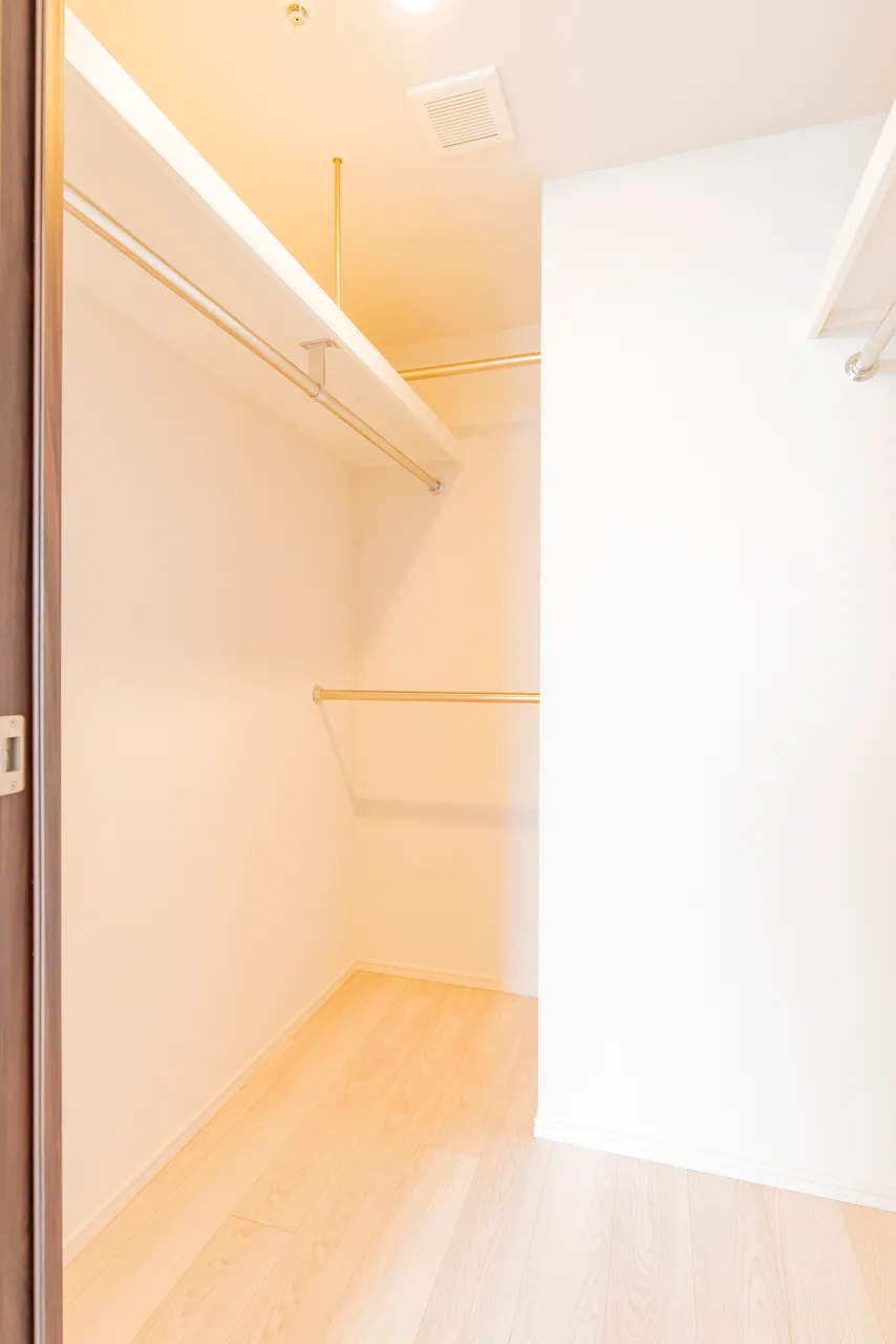 Nakano Station Residence - Interior - ["Flooring", "Wood", "Floor"]