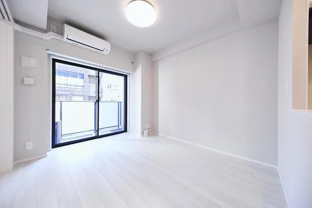 Urbanex Kinshi Park II - Interior - ["Flooring", "Floor", "Ceiling"]