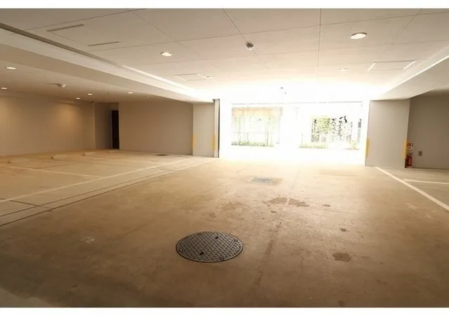 LIBR GRANT Nishi-Shinjuku EAST - Other - ["Flooring", "Floor", "Ceiling"]