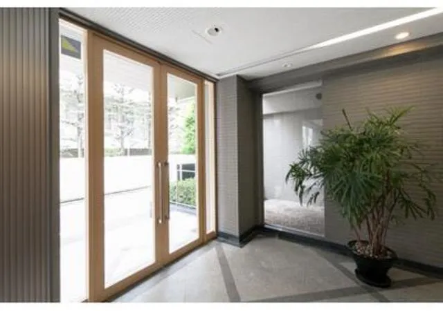 Pine Coat Ebisu - Exterior - ["Property", "Door", "Room"]