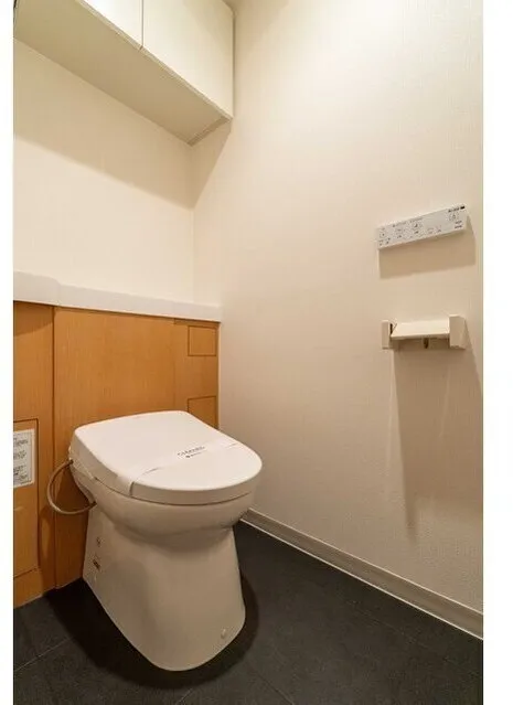 Orchid Residence Kagurazaka - Interior - ["Flooring", "Plumbing fixture", "Floor"]