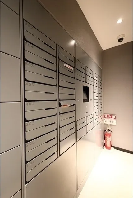 ARKMARK Koenji - Exterior - ["Locker", "Cabinetry"]