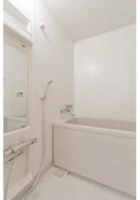 Fleur Tamachi - Interior - ["Flooring", "Floor", "Plumbing fixture"]