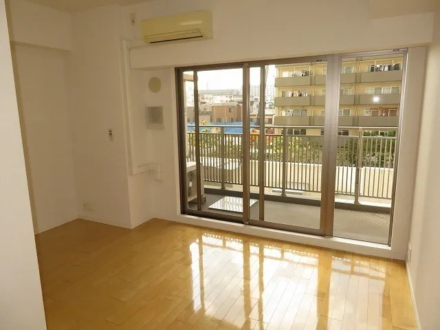 Esty Maison Oshima - Interior - ["Flooring", "Floor", "Wood"]