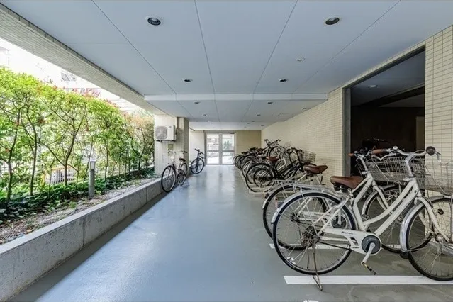 Comforia Ryogoku DEUX - Other - ["Floor", "Tile Flooring", "Houseplant"]