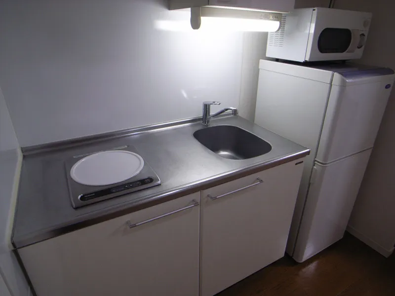 JAPT Kanda 4 - Interior - ["Sink", "Major appliance", "Property"]