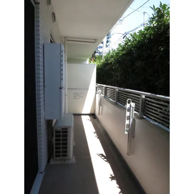 Belle Soleil - Interior - ["Fixture", "Rectangle", "Shade"]