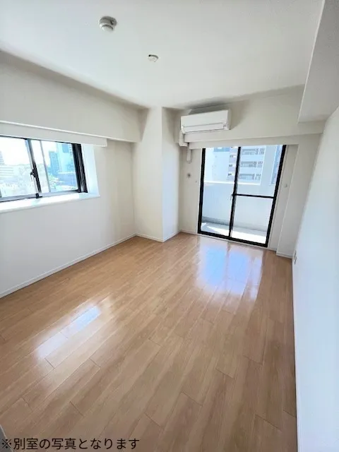 Primegate Iidabashi - Interior - ["Flooring", "Floor", "Apartment"]