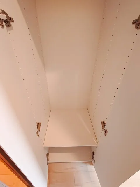 Brookside Residence Kiba - Interior - ["Wood", "Flooring", "Brown"]