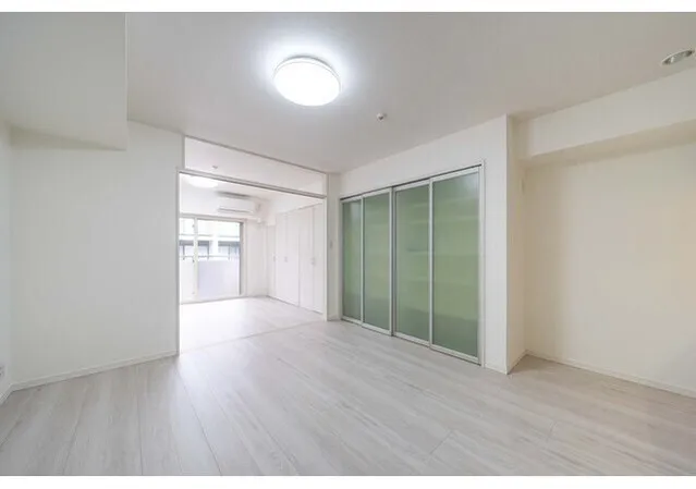 Comforia Meguro Chojamaru - Interior - ["Flooring", "Floor", "Ceiling"]
