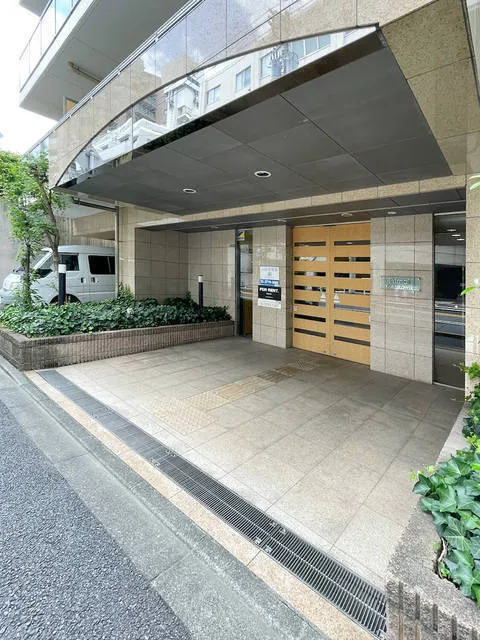 Primal Koishikawa - Exterior - []