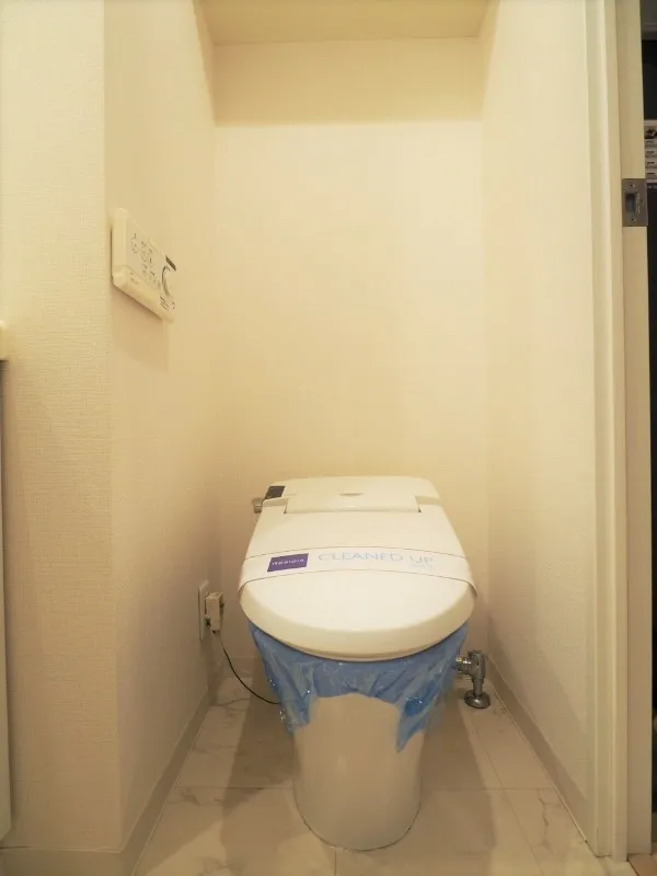 RESIDIA Omori Higashi - Interior - ["Toilet seat", "Toilet", "Plumbing fixture"]