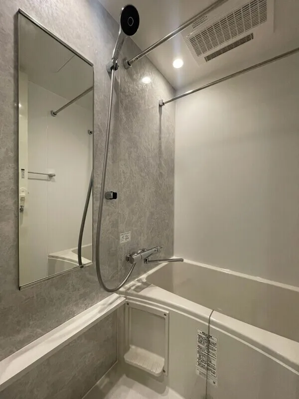Pollast Yoyogi-Uehara - Interior - ["Plumbing fixture", "Bathroom", "Flooring"]