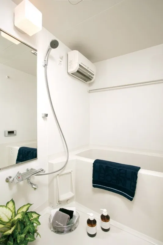 Castalia Shibuya Sakuragaoka - Interior - ["Plumbing fixture", "Bathroom", "Interior design"]