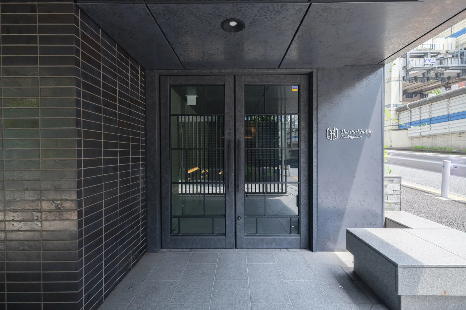 The Parkhabio Azabujuban - Exterior - []