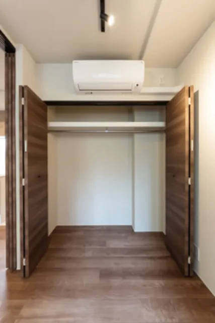 GRANDRESIDENCE ASAGAYA - Interior - ["Flooring", "Wood", "Ceiling"]