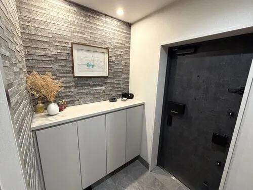 Ferris Court Jiyugaoka - Interior - ["Flooring", "Floor", "Interior design"]