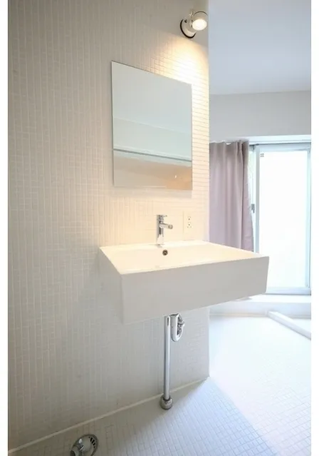 Treform - Interior - ["Plumbing fixture", "Bathroom Sink", "Bathroom"]