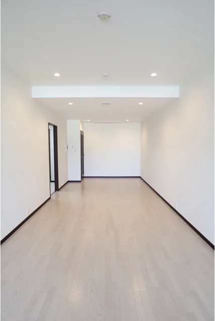 Atago View Apartments - Interior - ["Floor", "Property", "Ceiling"]