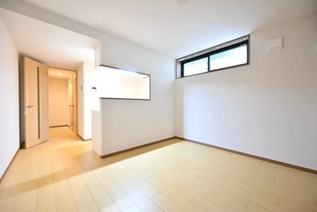 CENTRAL GARDEN RESIDENCE TOKYO - Interior - ["Flooring", "Floor", "Wall"]