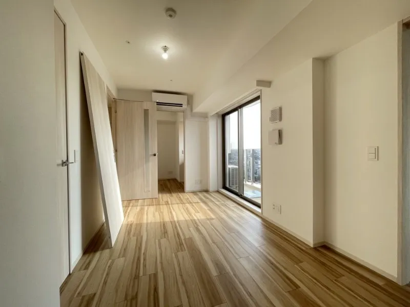 Crevia Rigze Kamata Nishi - Interior - ["Flooring", "Wood flooring", "Floor"]