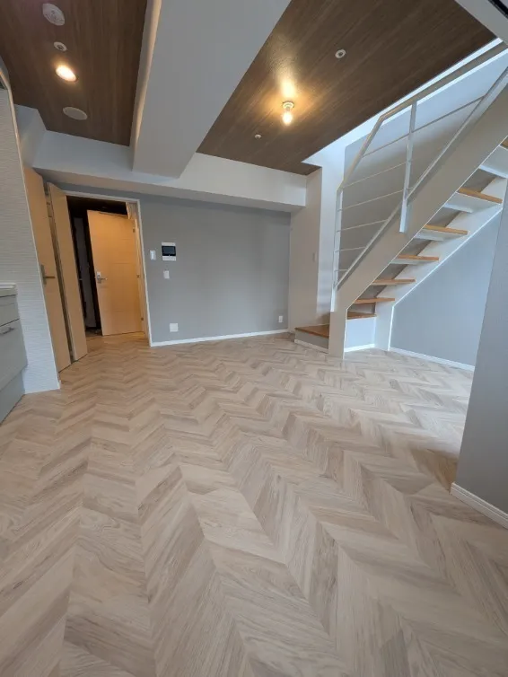 Residia Kanda - Interior - ["Flooring", "Wood", "Floor"]