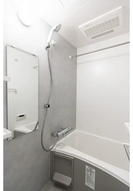 RJR Precia Chidori - Interior - ["Plumbing fixture", "Flooring", "Bathroom"]