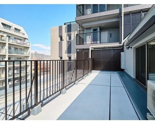 Comforia Liv Nishioshima SOUTH - Interior - ["Apartment", "Balcony", "Grey"]
