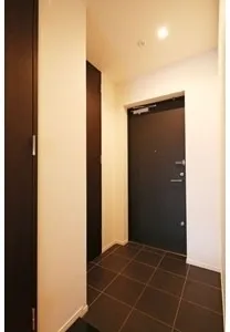 MEW - Interior - ["Flooring", "Floor", "Door"]