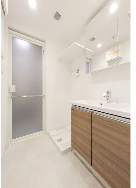 Grand Paseo Yoyogi Uehara II - Interior - ["Flooring", "Floor", "Interior design"]